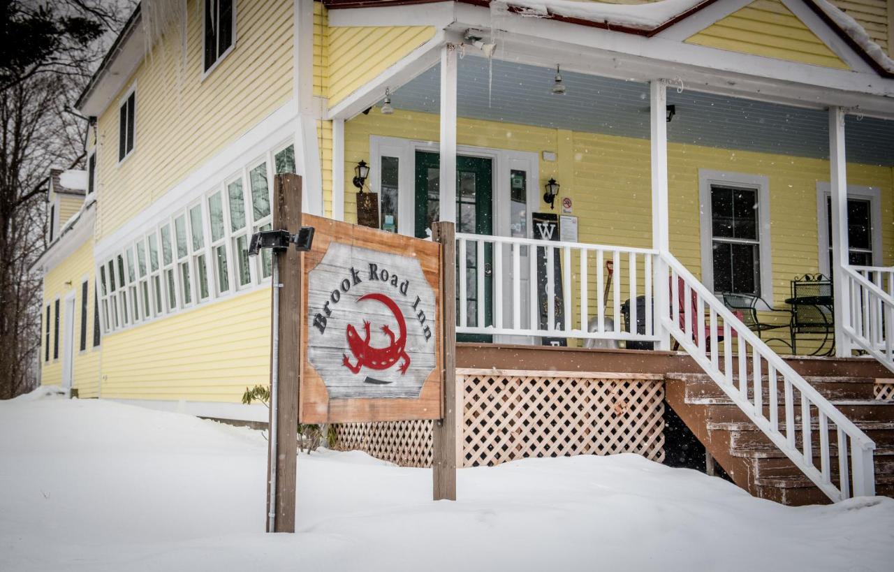 Brook Road Inn Goshen Exterior photo